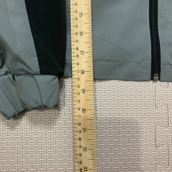 Vintage M&M’s Nascar Joe Gibbs #18 Racing Full Zip Hooded Jacket Gray Sz S - Picture 7 of 8